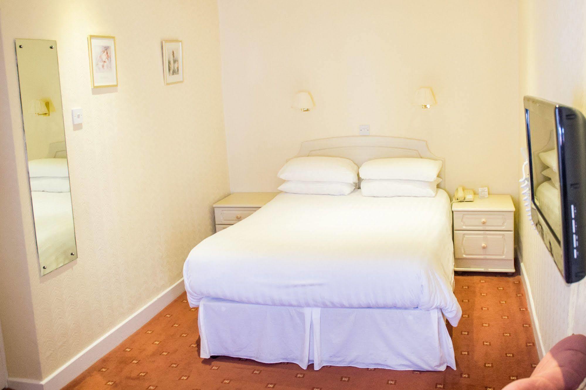 The Chadwick Hotel Lytham St Annes Exteriör bild