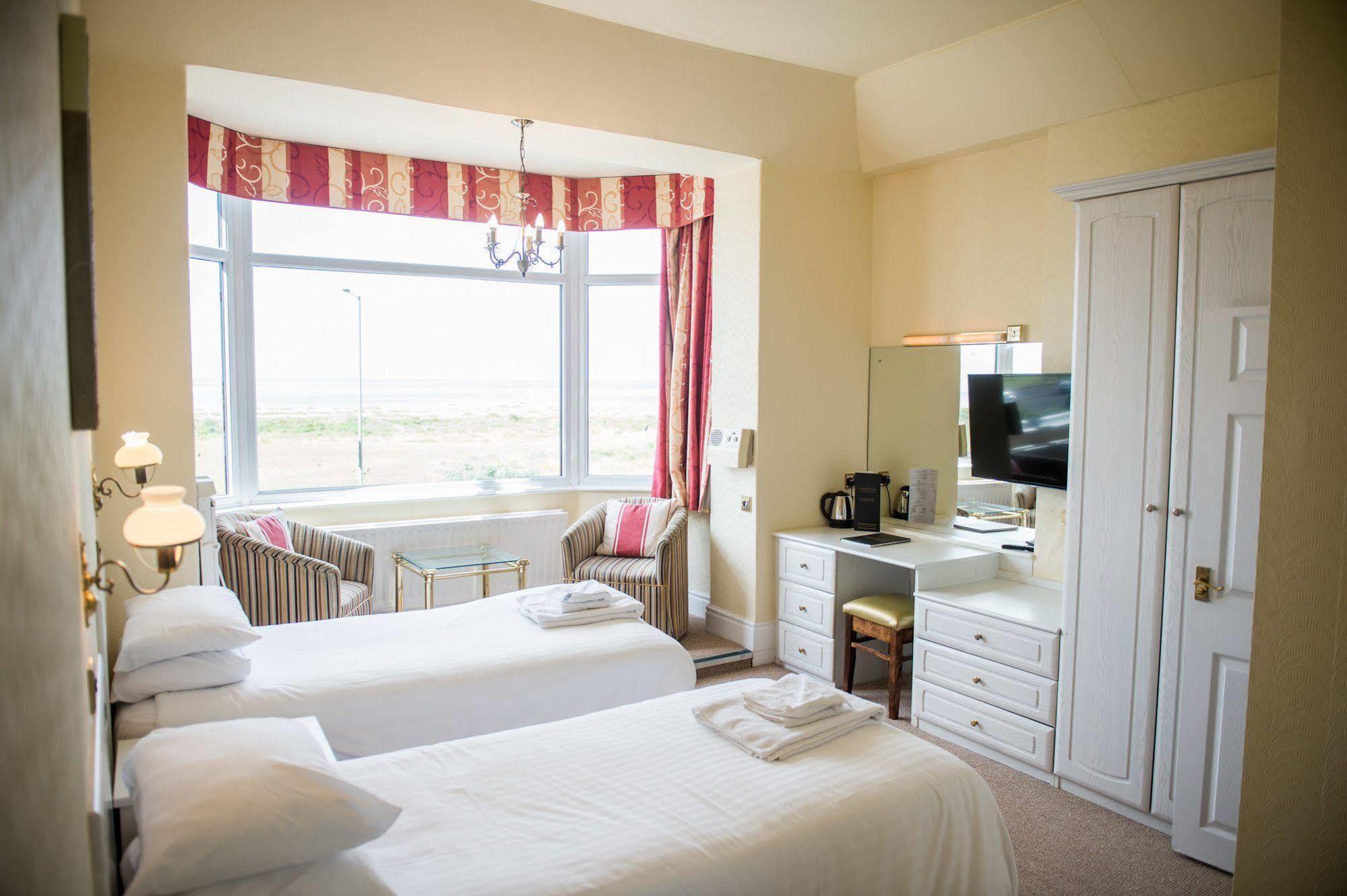 The Chadwick Hotel Lytham St Annes Exteriör bild